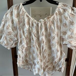 Old Navy Cream Leaf Pattern Blouse